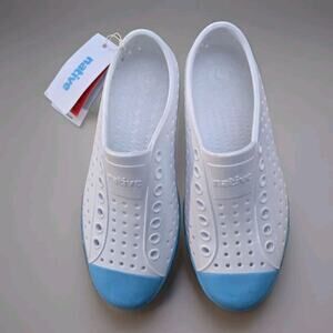 Native‎ Shoes Jefferson Water Shoe M3/W5 NWT Summer Beach Walking White/Blue